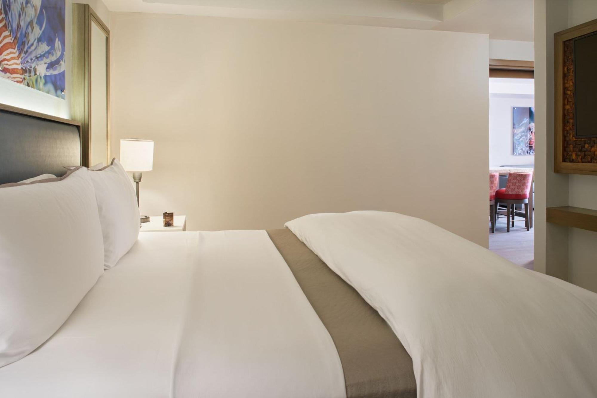 Two-Bedroom Suite with Pool View and Laundry Room